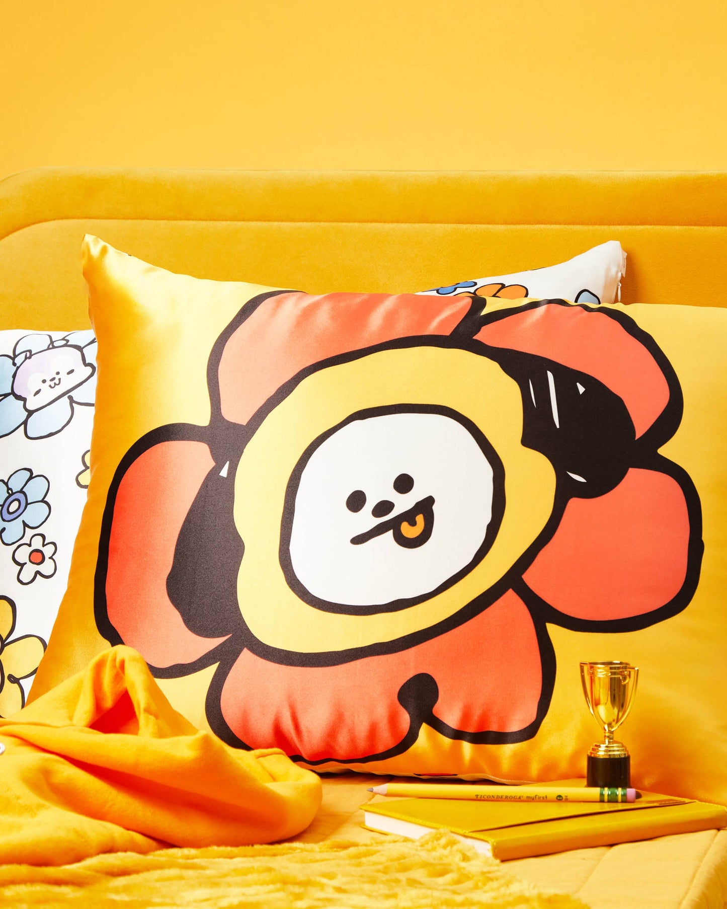 /kit - sch/ BT21 x Kitsch Satin Pillowcase Standard - Chimmy - OVERRATED