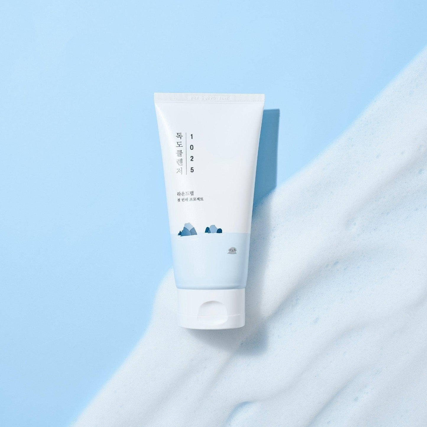 Round Lab 1025 Dokdo Cleanser - OVERRATED