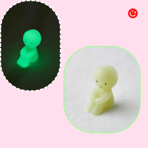 Smiski Glow - In - The - Dark ZipperBite Figure - OVERRATED