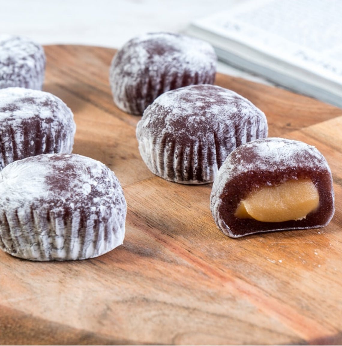 YUKO & LOVE Japanese Taro Mochi - OVERRATED