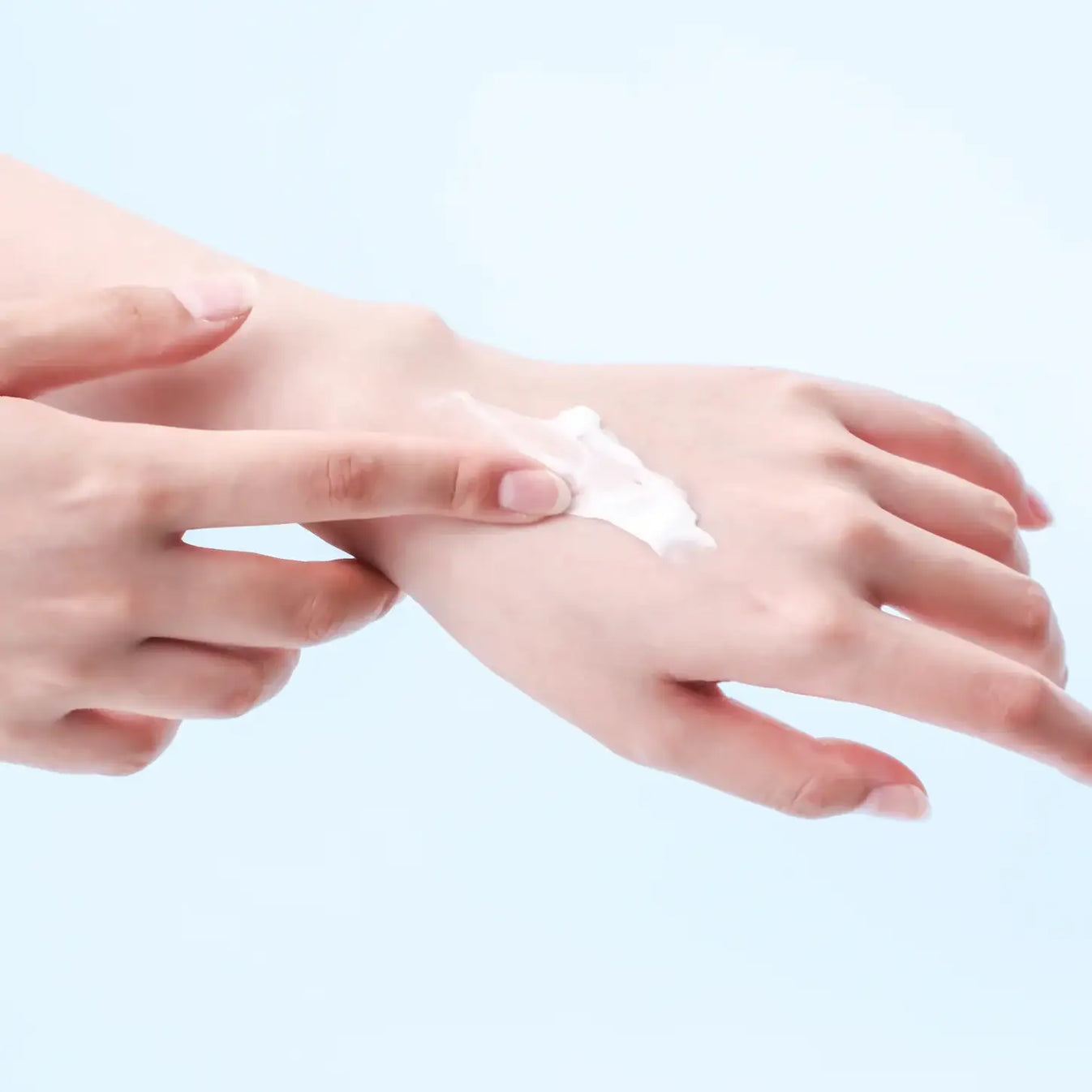 Round Lab Birch Moisturizing Hand Cream 30ml