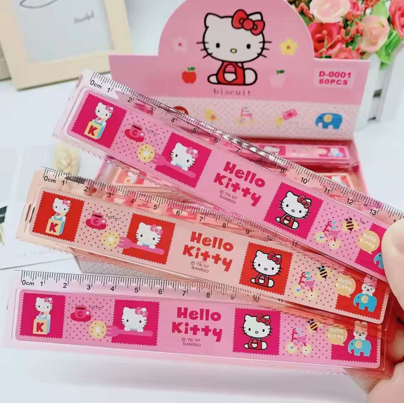 Hello Kitty Cafe Biscuit Ruler