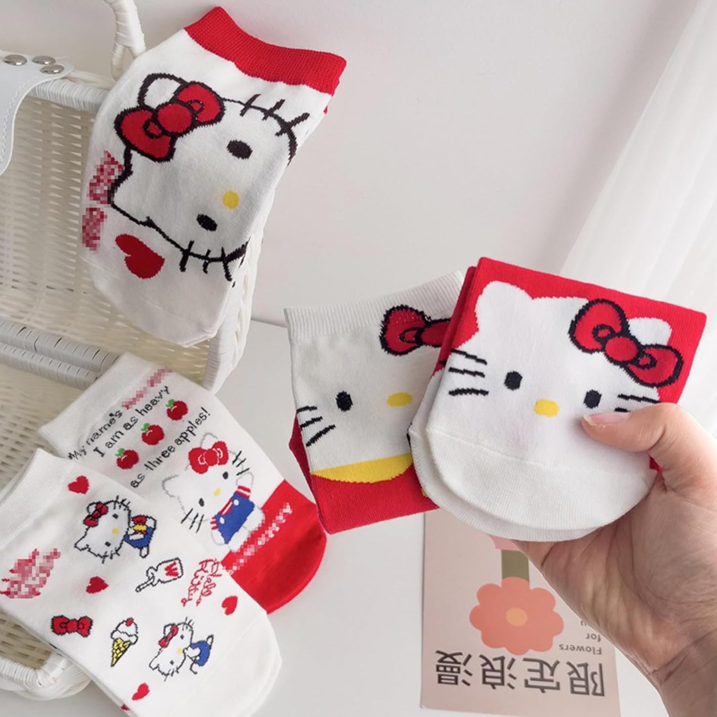 Sanrio Classic Hello Kitty Ankle Sock