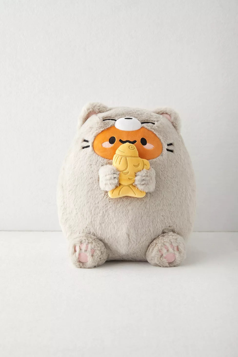 Smoko Gray Cat Tayto Plushie