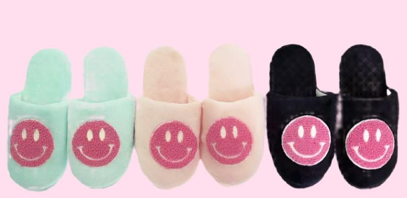 Pink Smiley Face Fuzzy Fleece Foam Lounge Slippers