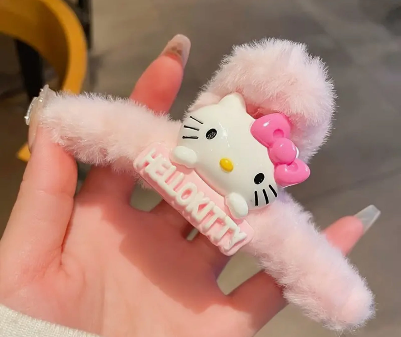 Hello Kitty Fluffy Hair Claw Clip