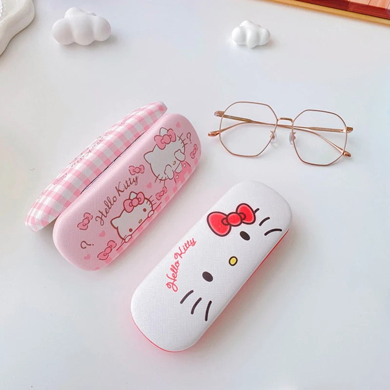 SANRIO GLASSES CASE