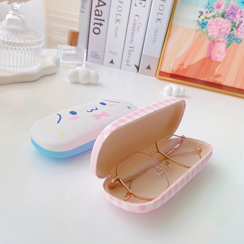 SANRIO GLASSES CASE