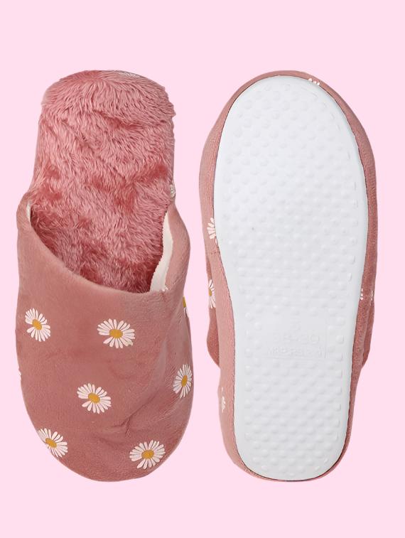 Daisy Flower Fuzzy Fleece Foam Lounge Slippers