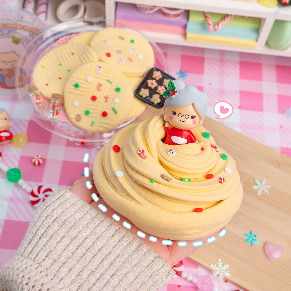 Kawaii Slime Co. Mrs. Claus' Cookie Dough Clay-Dough Slime