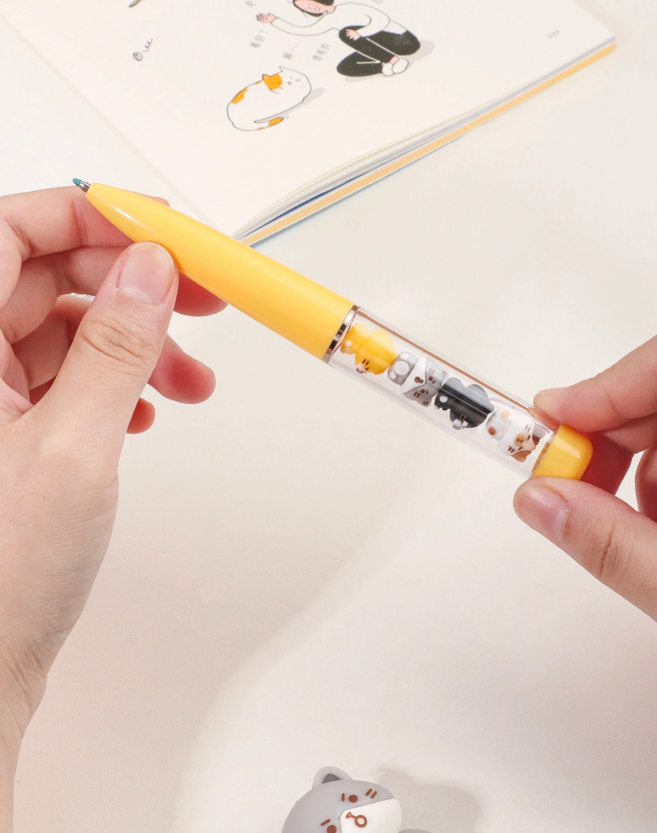 Kawaii gel pen Cats Diary Jenga rotary style pen with stacked characters - Overrated Korean Beauty & More