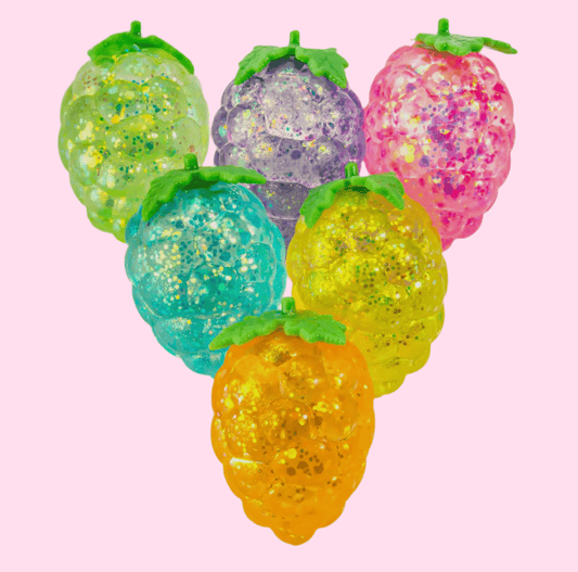 Kawaii Grape 3D Fruit Sensory Squishy Toy - OVERRATED