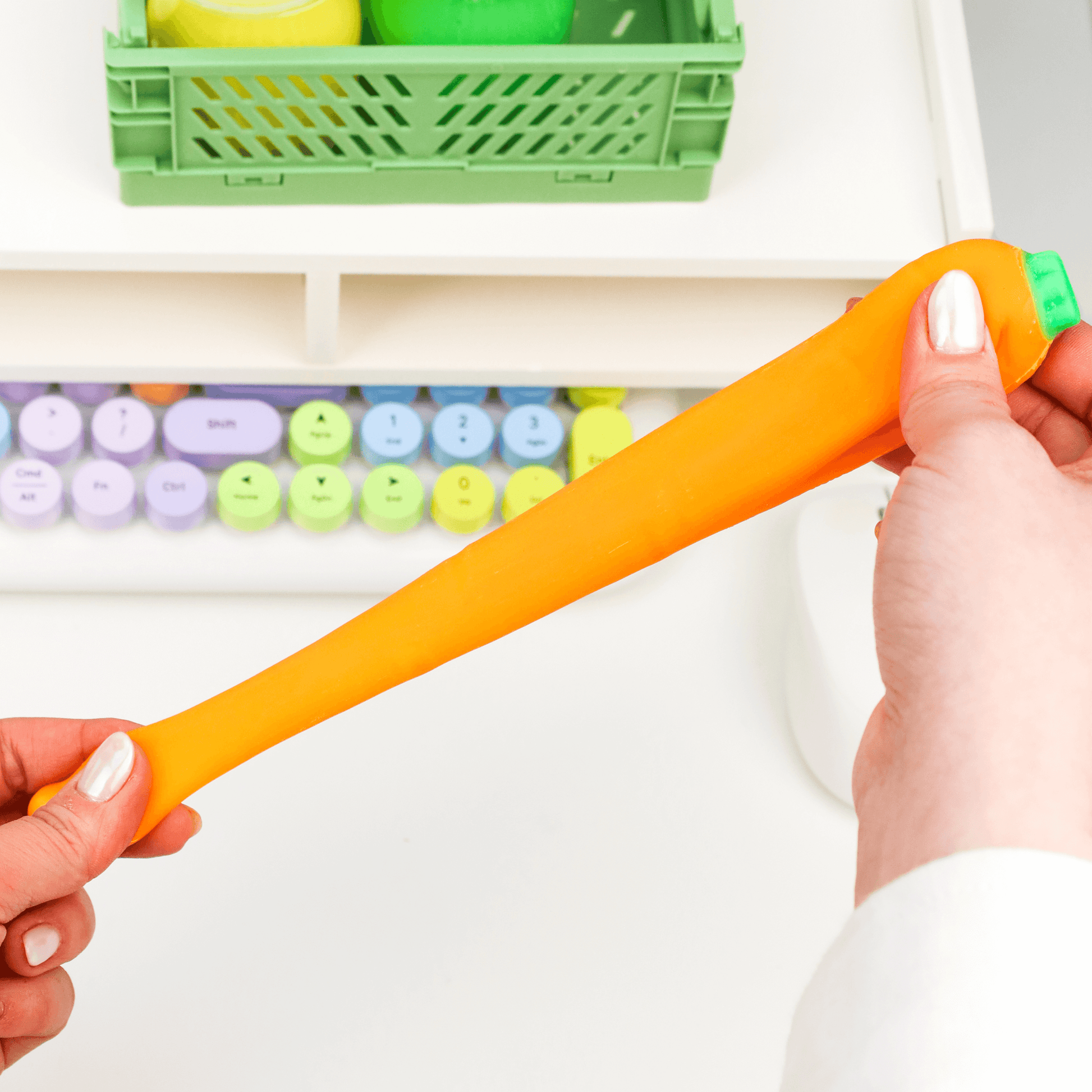 Kawaii Vegetable Market Crazy Carrot Sensory Sand Toy - OVERRATED