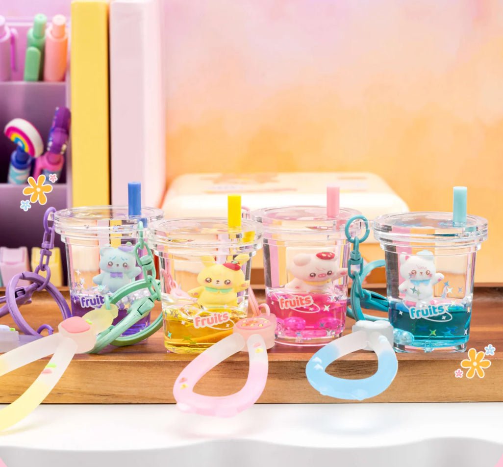 Kira Kira Fun Fruits Sunny Pineapple Liquid Effect Keychain - OVERRATED