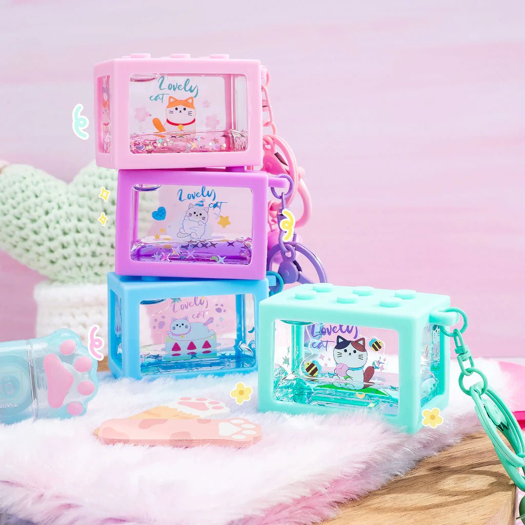 KIRA KIRA Lovely Building Block Liquid Effect Sensory Toy Keychain - OVERRATED