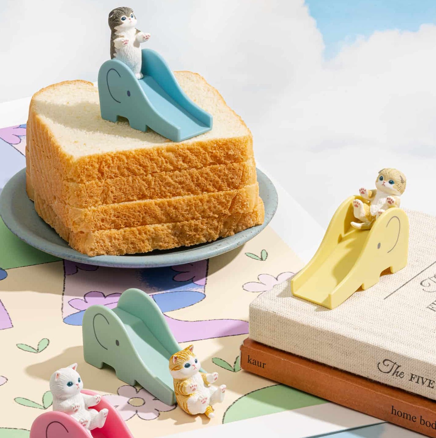 モフサンド Mofusand Cat On Slide Blind Box Figure - OVERRATED