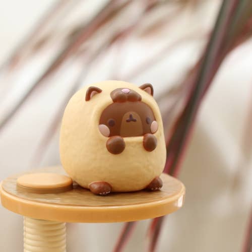 Molang Meow Meow Ver.2 – Random Blind Box Figure - OVERRATED