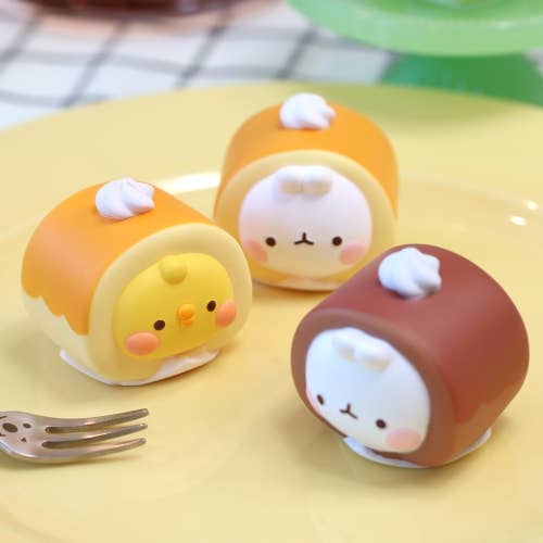 Molang Roll Cake Random Figure Box - OVERRATED