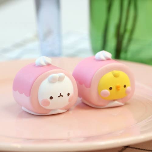 Molang Roll Cake Random Figure Box - OVERRATED