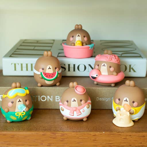 Molang’s Summer Vacation Ver.2 – Random Blind Box Figure - OVERRATED