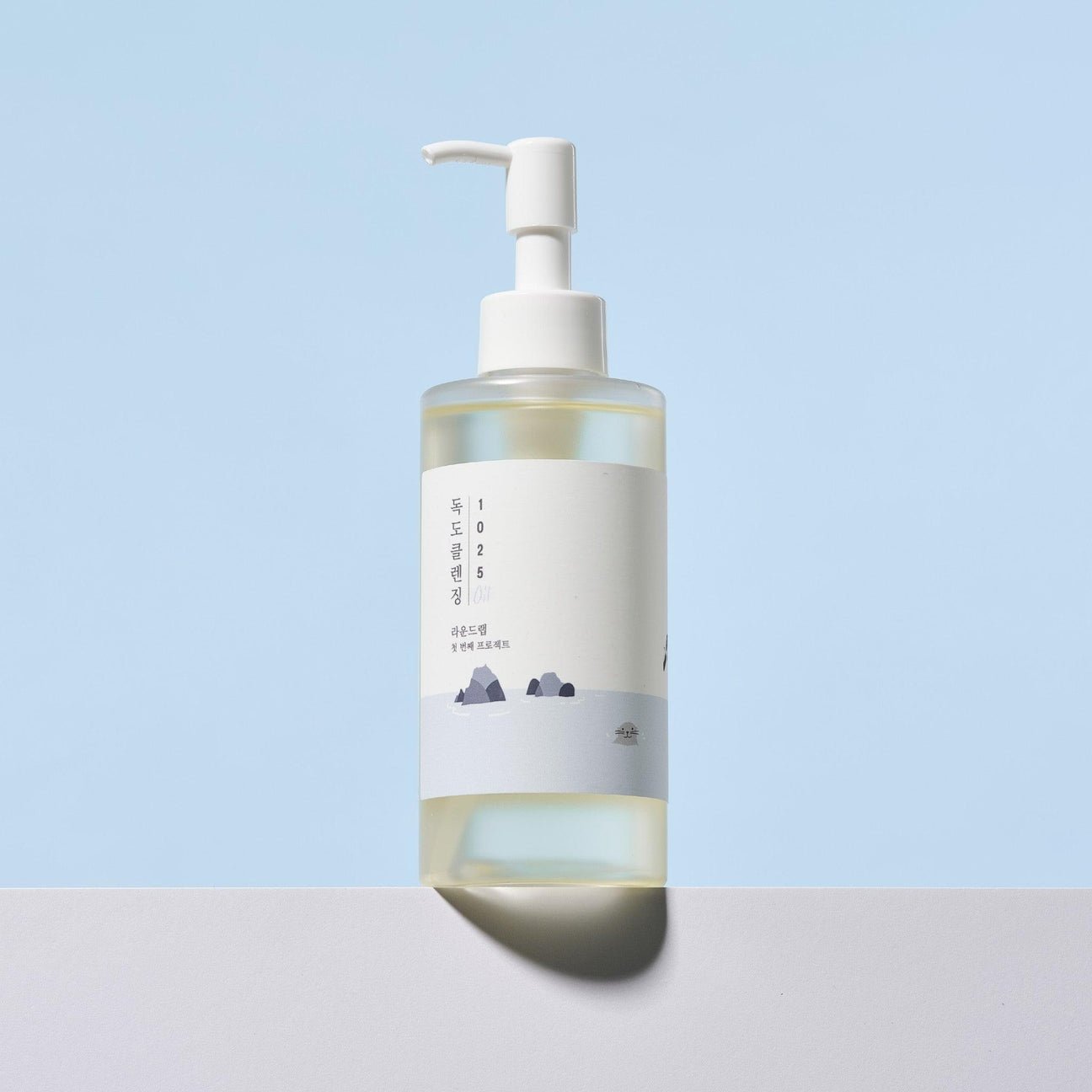 Round Lab 1025 Dokdo Cleansing Oil - OVERRATED