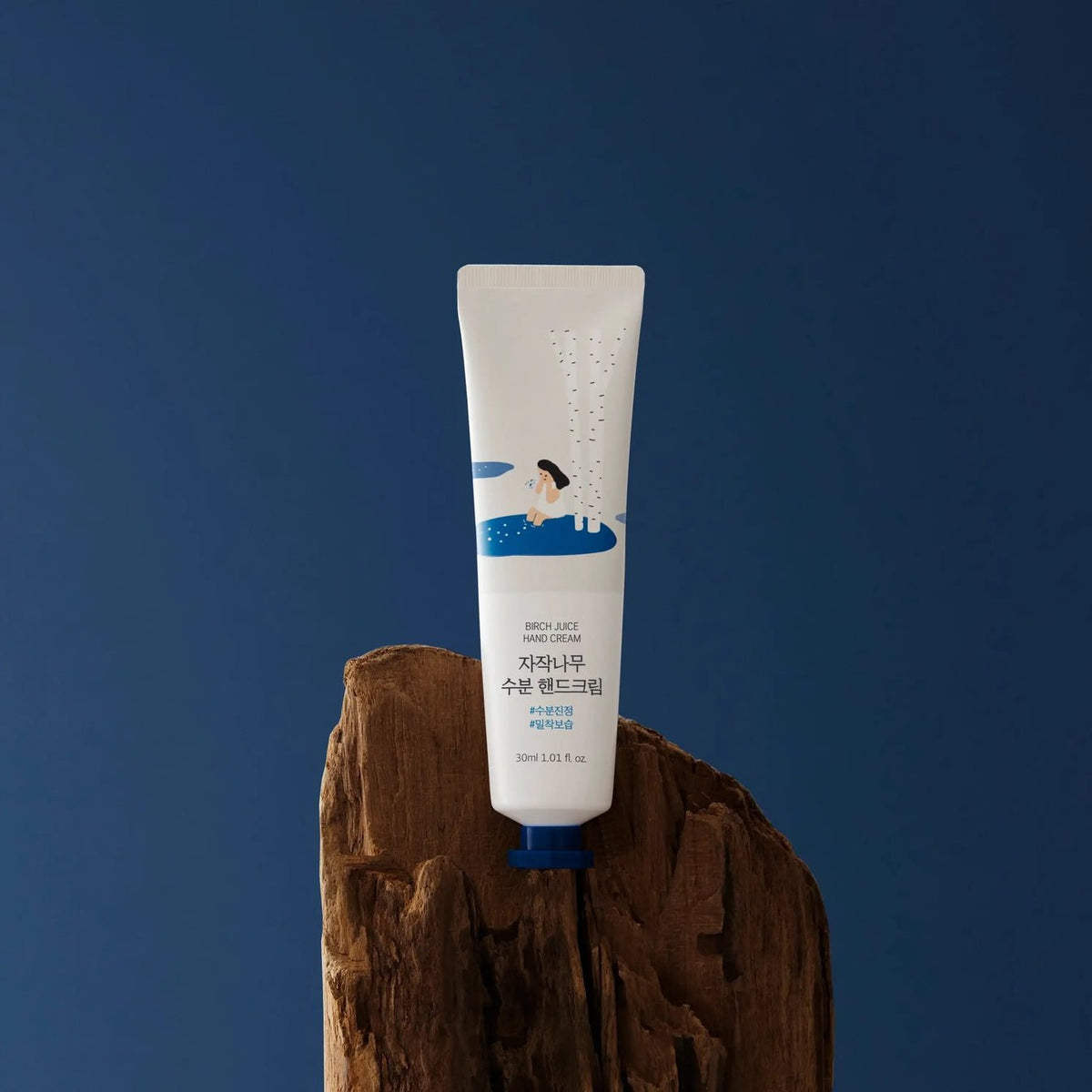 Round Lab Birch Moisturizing Hand Cream 30ml - OVERRATED