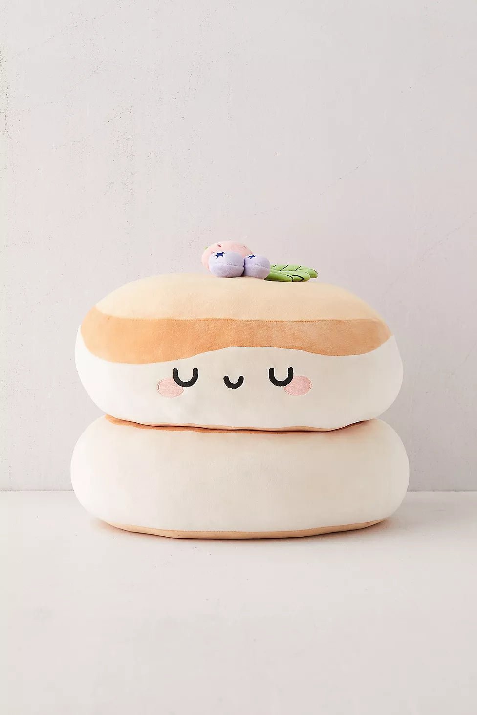 Smoko Souffle Pancake Mochi Plushie - OVERRATED