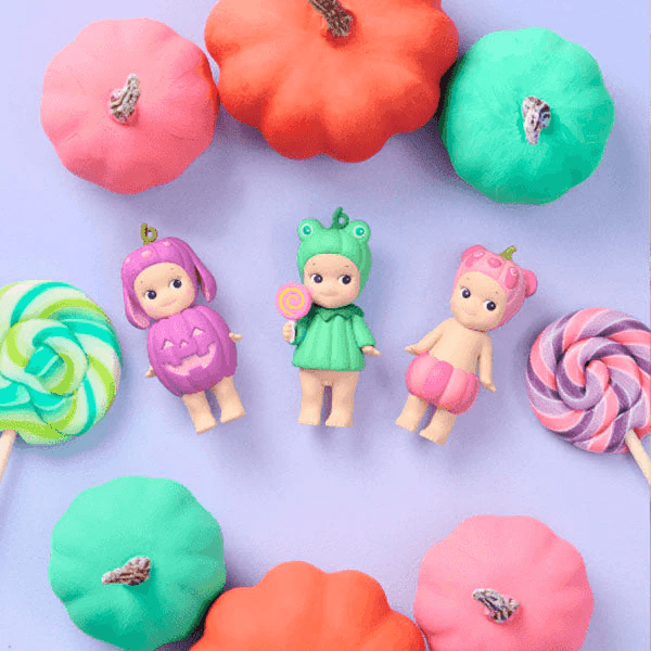 SONNY ANGEL 2025 PUMPKIN PATCH SERIES MINI FIGURES - OVERRATED