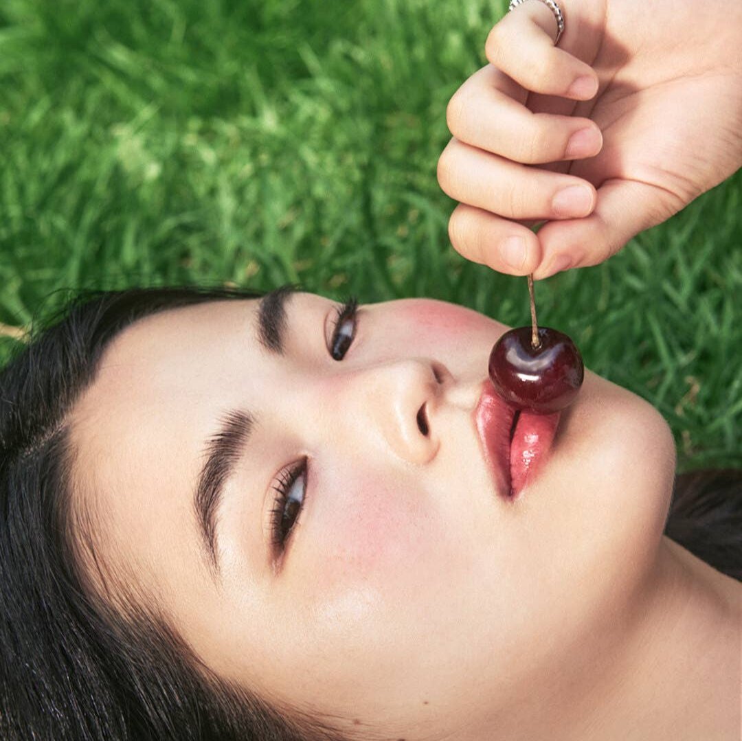 TOCOBO Juicy Berry Plumping Lip Oil : 00 Frozen Berry - OVERRATED