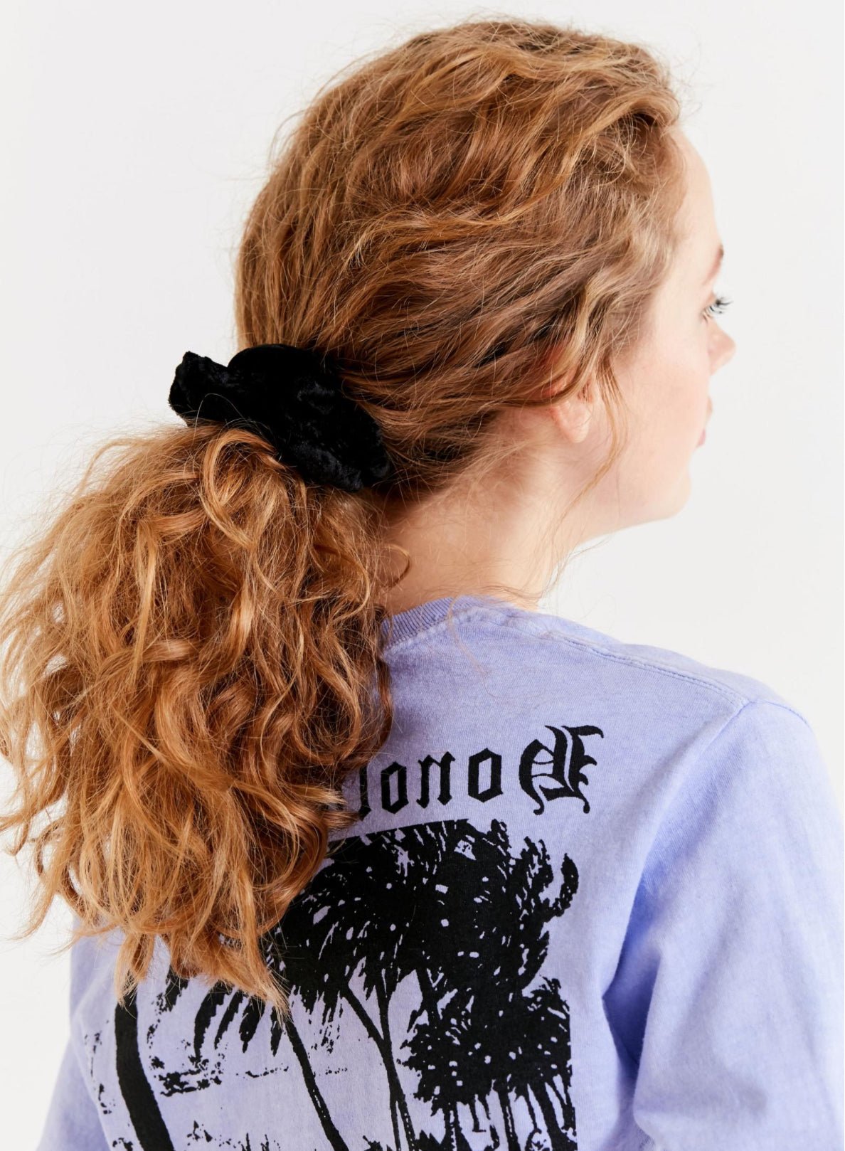 Velvet Scrunchie Set of 2 - OVERRATED